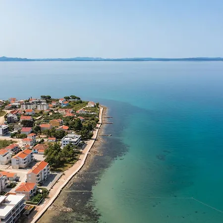 Sea Breeze Apartman *